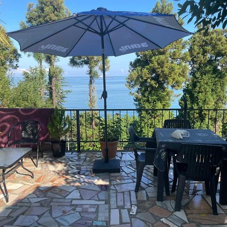 Feride Hotel Махинари Екстериор снимка