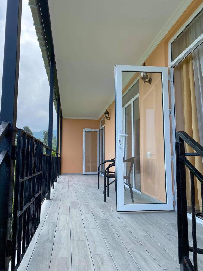 Feride Hotel Махинари Екстериор снимка