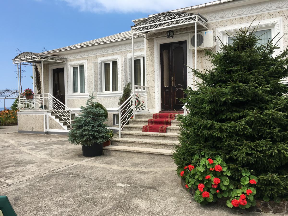 Feride Hotel Махинари Екстериор снимка