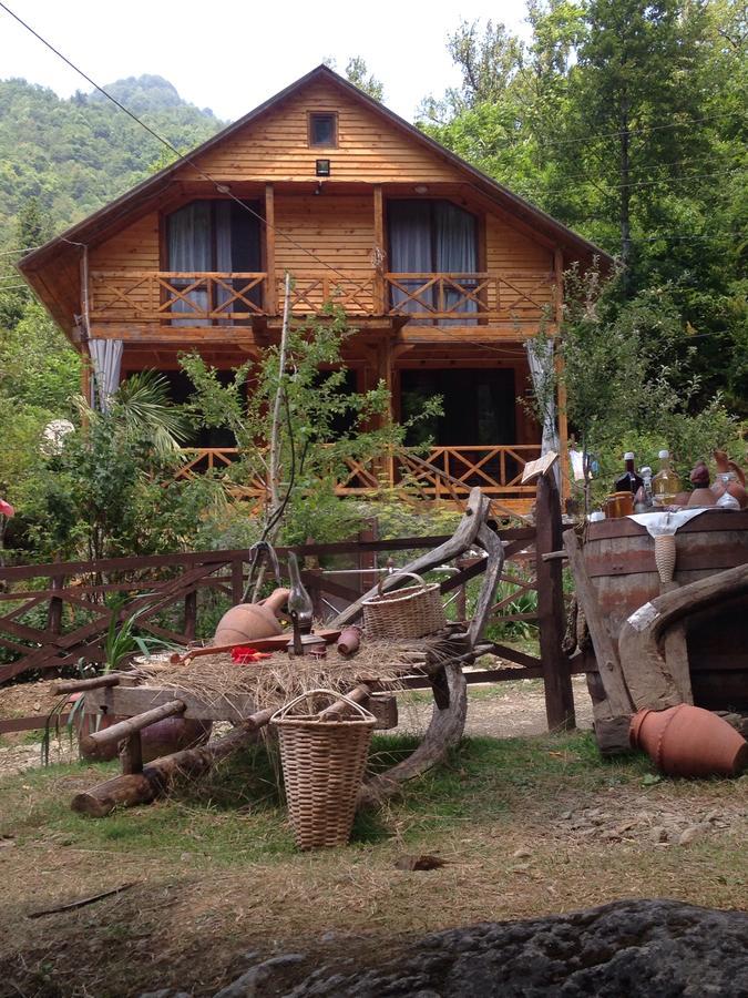 Feride Hotel Махинари Екстериор снимка